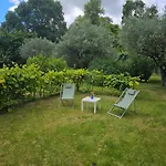 La Detente ! Petit Dejeuner Inclus ホームステイ *
